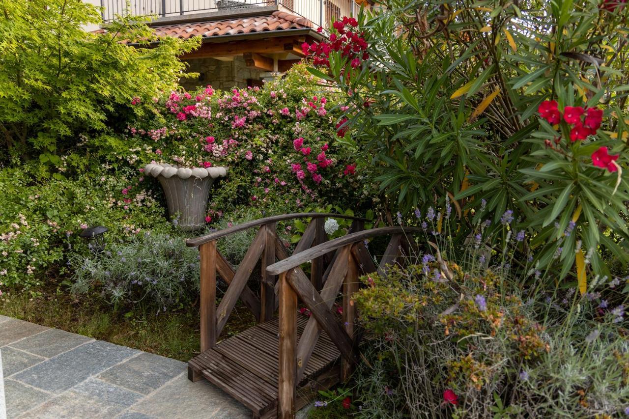 Le Petit Palais Villa Plesio Dış mekan fotoğraf